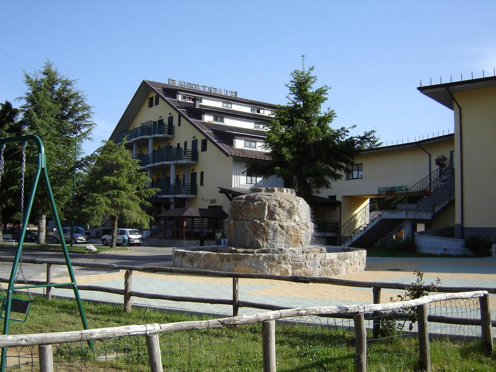 Hotel La Fattoria Camigliatello Silano Luaran gambar
